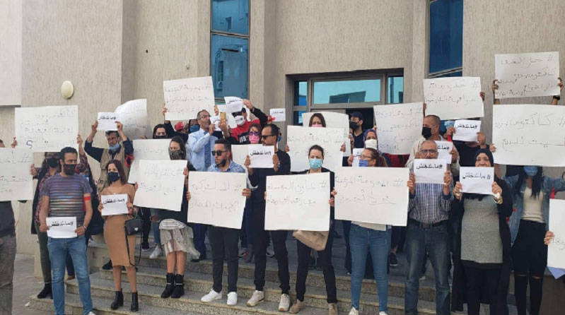 صحفيو وعملة “كاكتوس” يلوّحون بالدخول في إضراب جوع