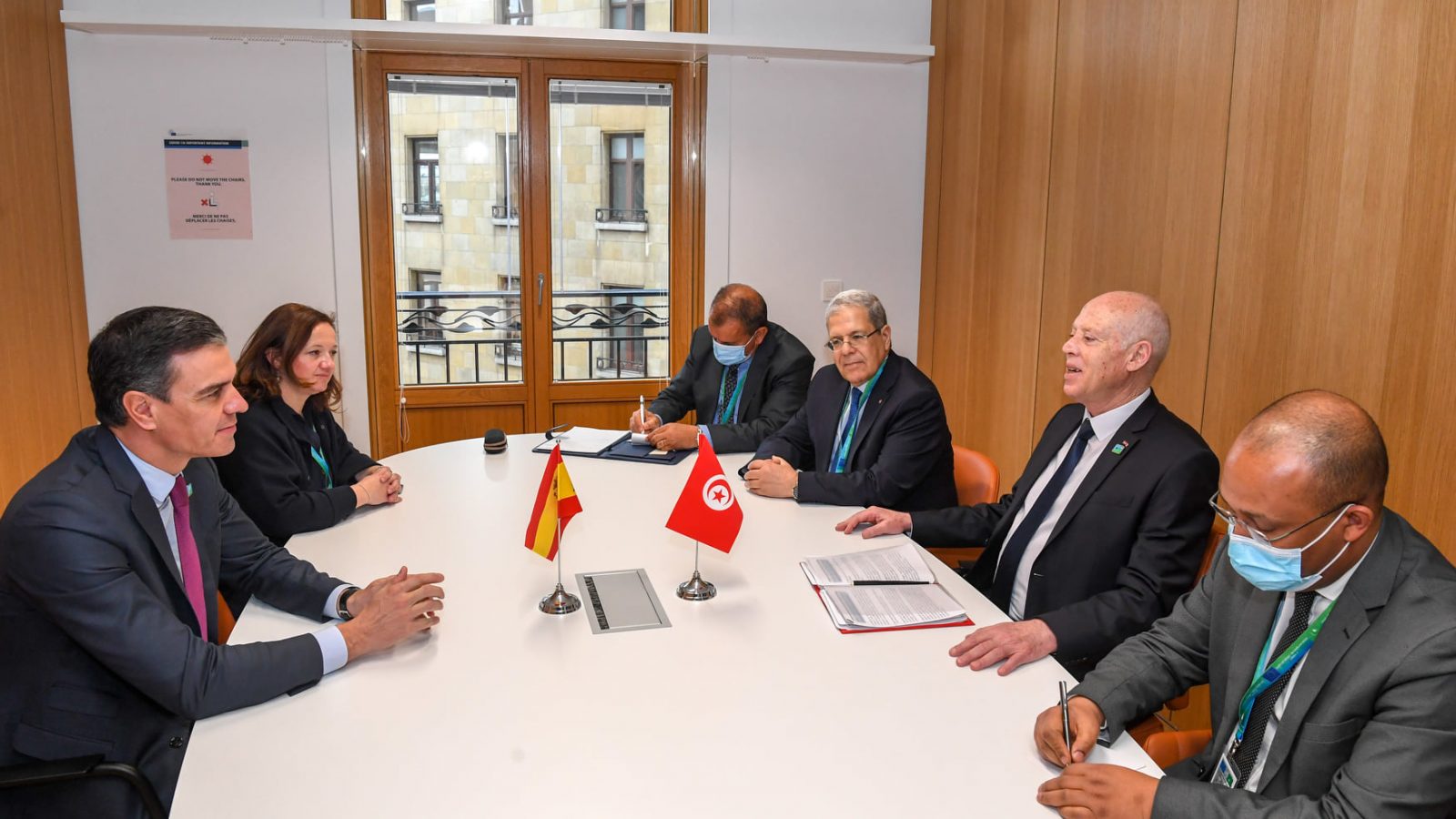قيس سعيد يجري مباحثات مع رئيس الحكومة الإسبانية