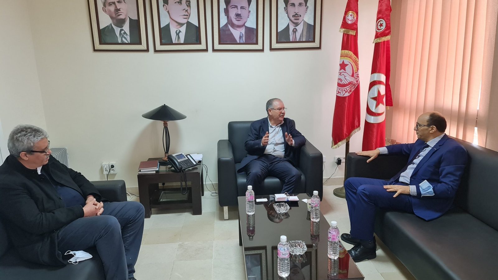 الطبوبي يلتقي بسفير المغرب في تونس