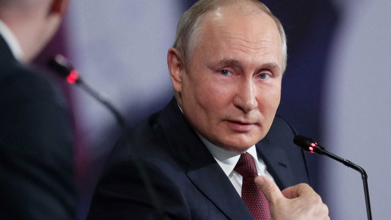 بوتين يحذر الغرب: لا أحد يمكنه عزل روسيا عن العالم