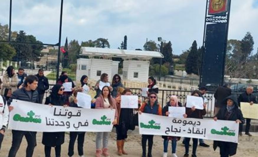 نقابة الصحفيين تتبنى مبدأ الاضراب العام في التلفزة التونسية