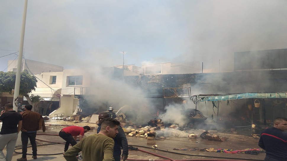 حريق سوق قابس/ دعم التجار المتضررين وفتح حساب لجمع الإعانات