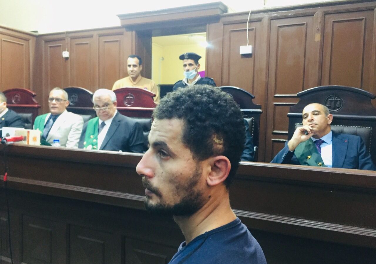 وفاة قاضي سفاح الإسماعيلية على منصة المحكمة