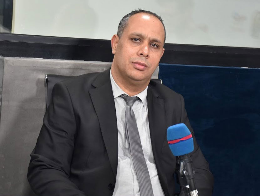 رفقة أنس الحمادي/ رئيس جمعية القضاة الشبان يؤكد تلقيه تهديدات بالتصفية الجسدية