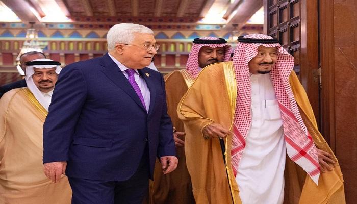 عاجل/ الملك سلمان يرفض طلبا من محمود عباس بزيارة المملكة