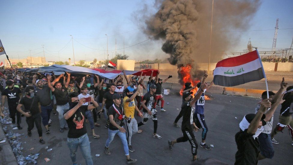 العراق/ عشرات القتلى والجرحى في الاشتباكات المسلّحة
