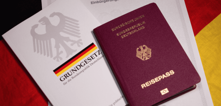 كل التفاصيل حول الشروط الجديدة للحصول على الجنسية الألمانية (فيديو)