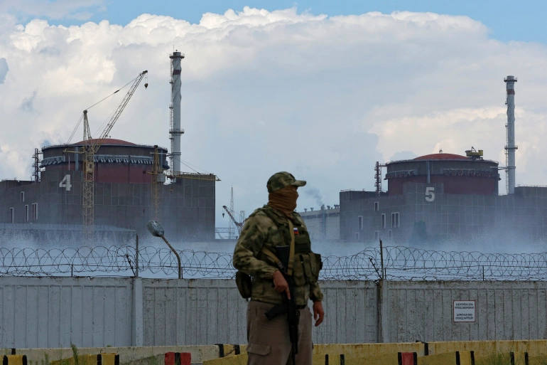 أوكرانيا تحذر: كارثة نووية وشيكة في زابوريجيا تهدد أوروبا برمّتها