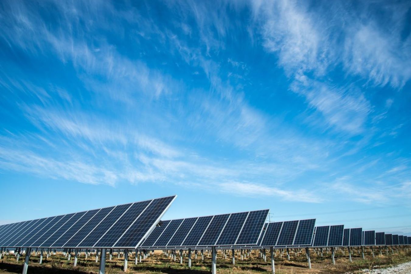 شركة بريطانية تخطط لإستثمار ضخم في الطاقة الشمسية بتونس