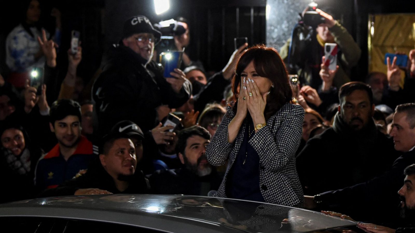 الأرجنتين/ الكشف عن جنسية منفذ محاولة اغتيال نائبة الرئيس