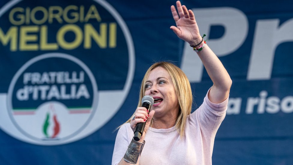 قد تكون أول امرأة تحكم إيطاليا.. من هي جورجيا ميلوني؟