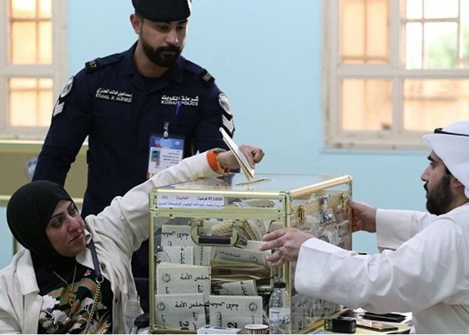 الكويت/ مساجين يفوزون بمقاعد في البرلمان