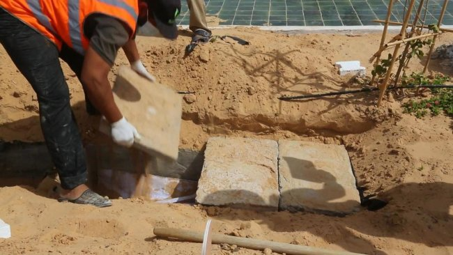 فيديو/ العثور على عظام بشرية قرب مقبرة حدائق إفريقيا بجرجيس