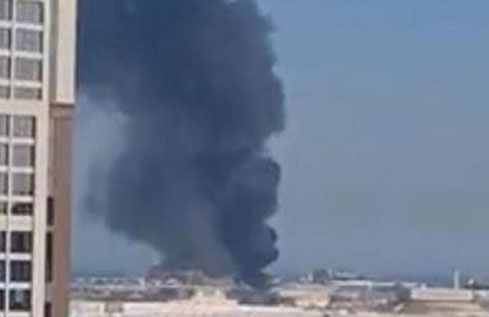 الدوحة/ حريق قرب قرية مشجعي كأس العالم (فيديو)