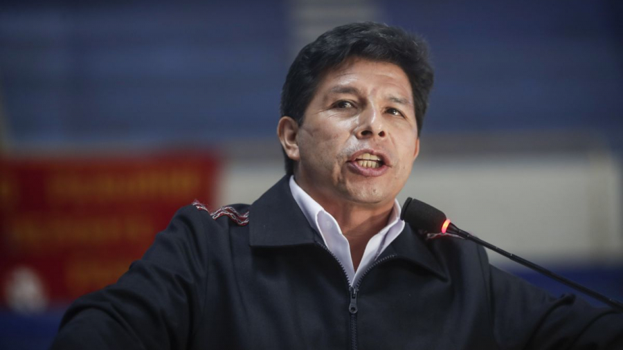 إيقاف رئيس البيرو بعد عزله ونائبته تؤدي اليمين