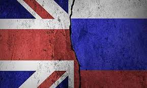 عقوبات بريطانية على مسؤولين روس