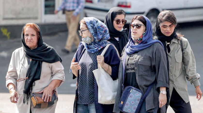 إيران تعلن مراجعة قانون الحجاب وحلّ شرطة الأخلاق
