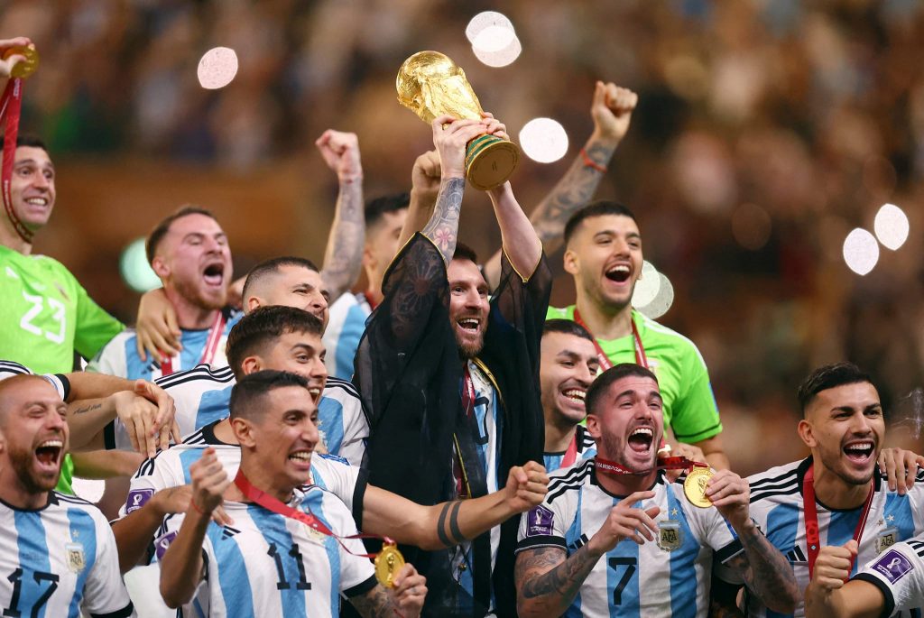 الأرجنتين تتوج بكأس العالم