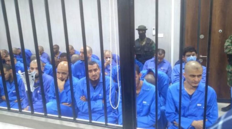الإعدام لـ17 “داعشيا” في ليبيا