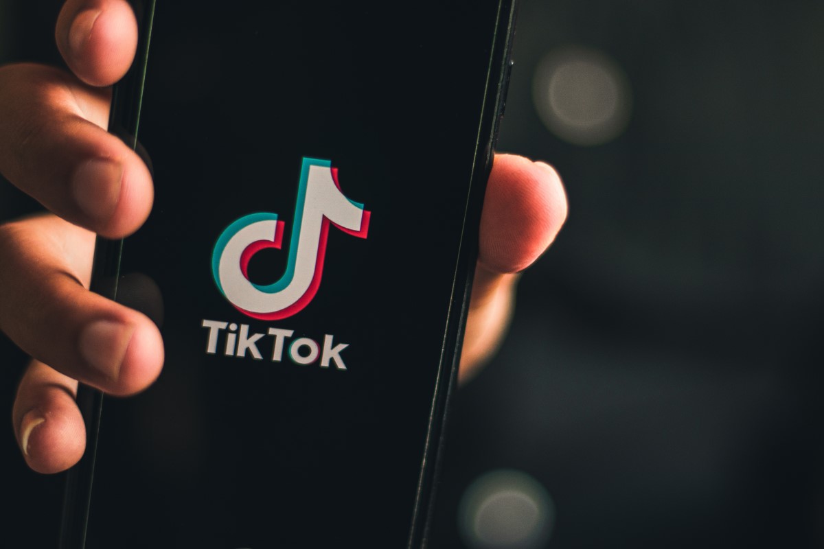 نيويورك تحظر استخدام “تيك توك” على الهواتف الرسمية