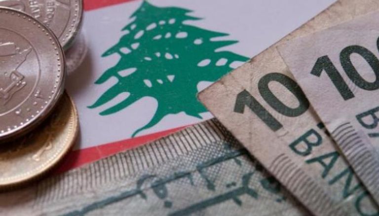 انهيار غير مسبوق للعملة اللبنانية/ الدولار بـ55 ألف ليرة