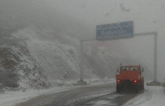 أمطار وثلوج شمالي الجزائر