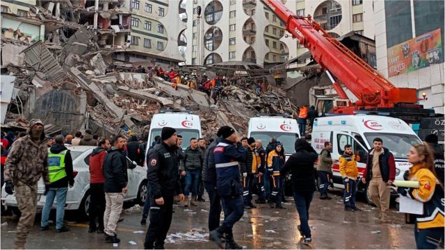 الزلزال الكارثة..عدد الوفيات يتجاوز 50 ألف