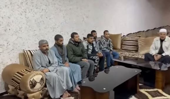 بعد تحريرهم/ هذا ما قاله المصريون المختطفون في ليبيا (فيديو)