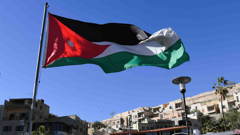 البرلمان الأردني يصوّت على طرد السفير الإسرائيلي من عمّان