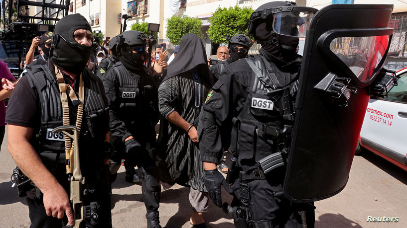 تصعيد خطير من الارهابيين في المغرب/ قتل شرطي وحرقه !!