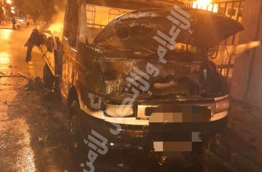 العاصمة/ طفل يضرم النار في شاحنة ويلوذ بالفرار (صور)