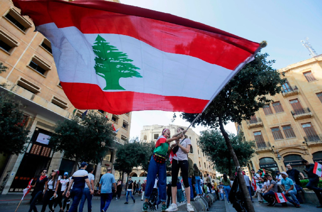 لبنان مهددة بالعزلة عن العالم لهذا السبب