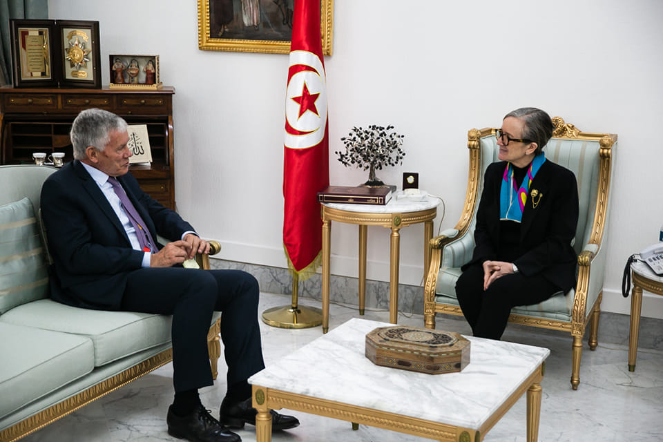 دعم تونس في مفاوضاتها مع صندوق النقد في لقاء بودن بالسفير الفرنسي