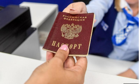 روسيا تعتزم إلغاء تأشيرات الدخول مع 3 دول عربية