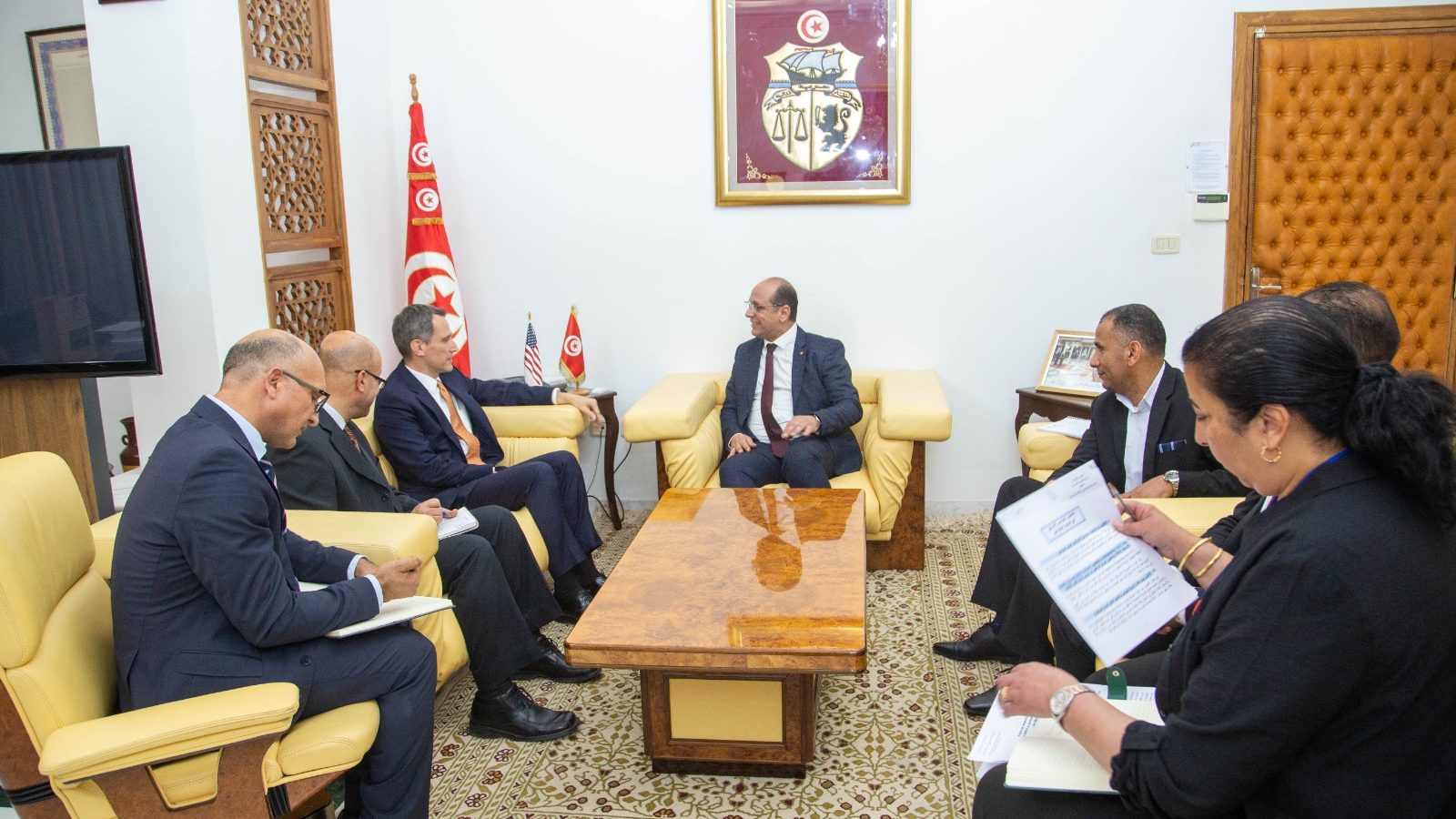 سفير أمريكا: مستعدون لمرافقة تونس لإعادة النظر في شروط الموافقة علـى ملفها بالنقد الدولي