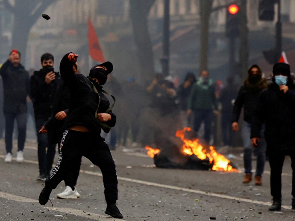 فرنسا مظاهرات