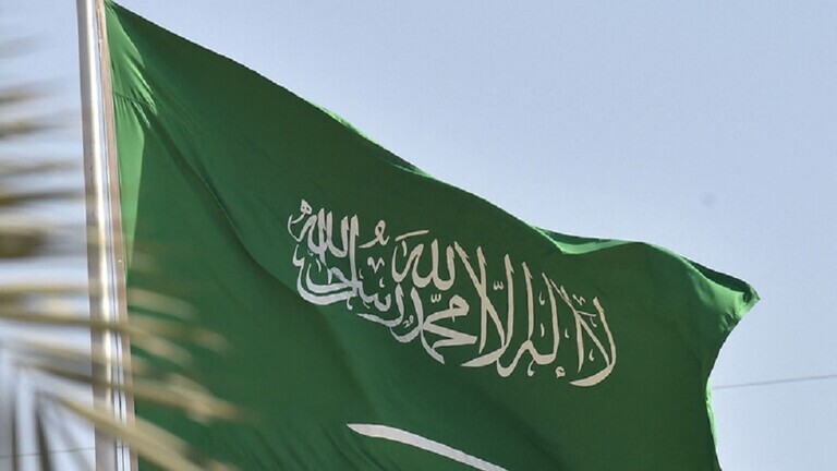 السعودية تدين الهجوم على مبنى سفارتها في السودان
