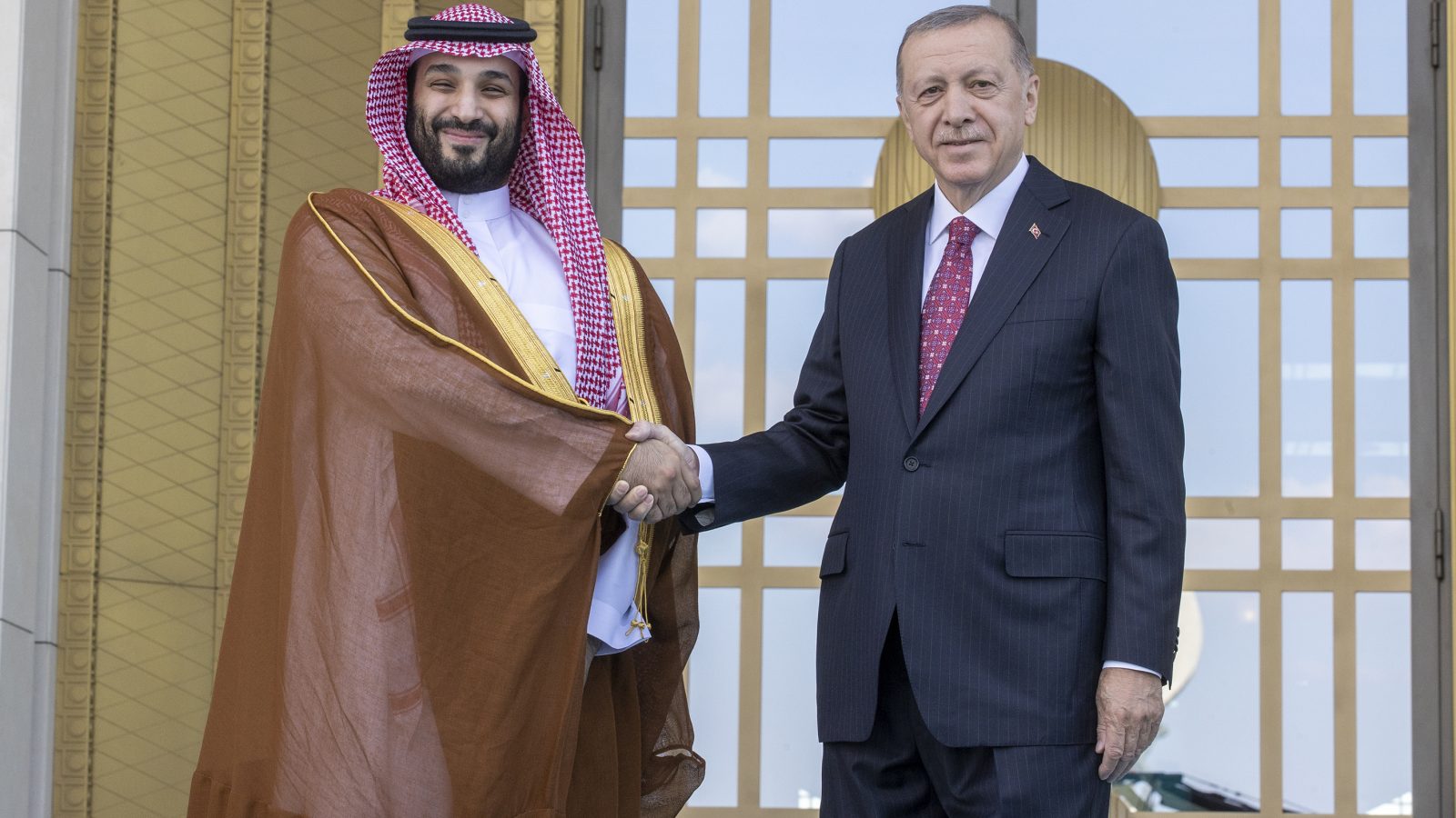 السعودية وتركيا توقعان اتفاقيات في قطاعي الطاقة والدفاع