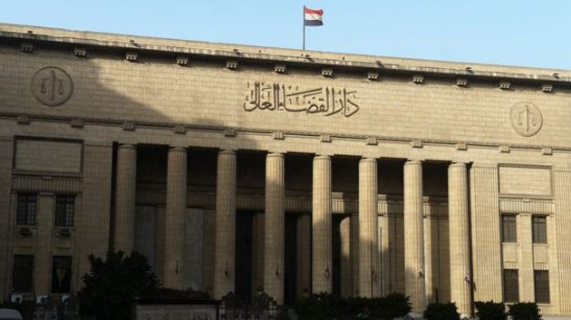 مصر/ انتحار رئيس النيابة العامة أثناء التحقيق معه