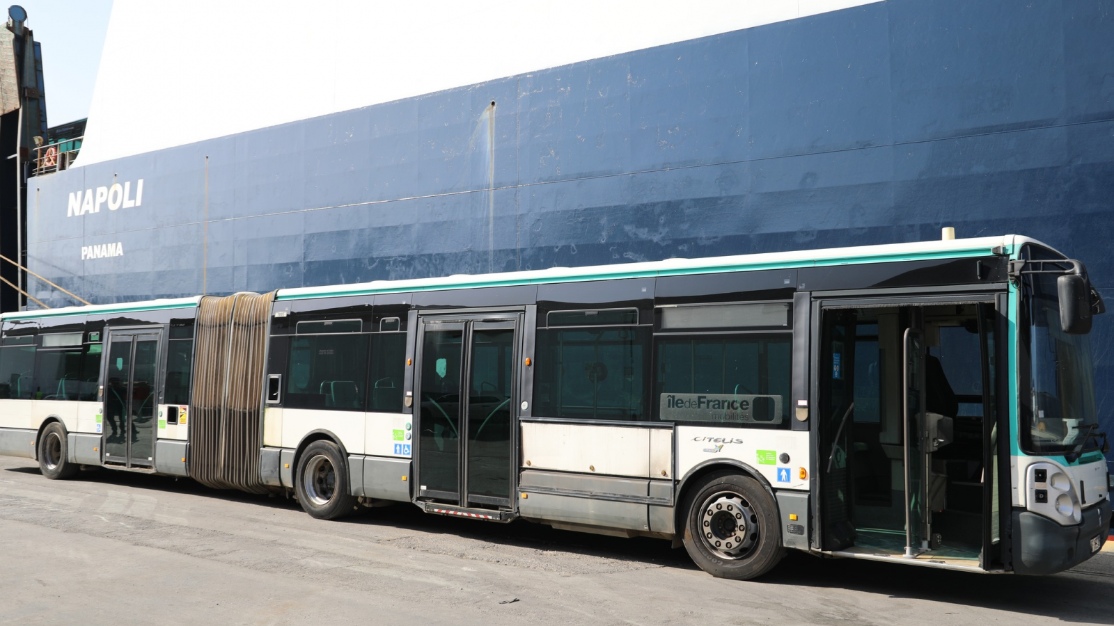 نقل تونس: 45 حافلة في طور الاستغلال من بين 200 معطبة