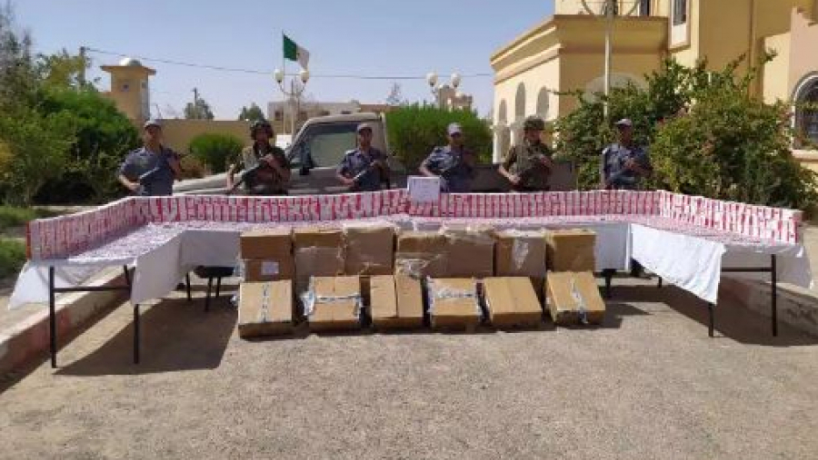 الحدود الجزائرية التونسية/ حجز “كلاشينكوف” و500 أف قرص مخدر