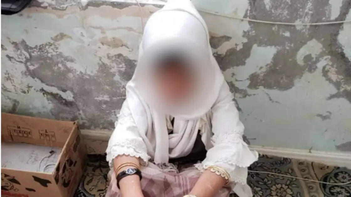 عذبوا ابنة الـ11 عاماً وباعوها كجارية.. جريمة هزت اليمن