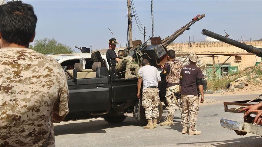 ليبيا/ إطلاق نار ودوي انفجارات بضواحي العاصمة