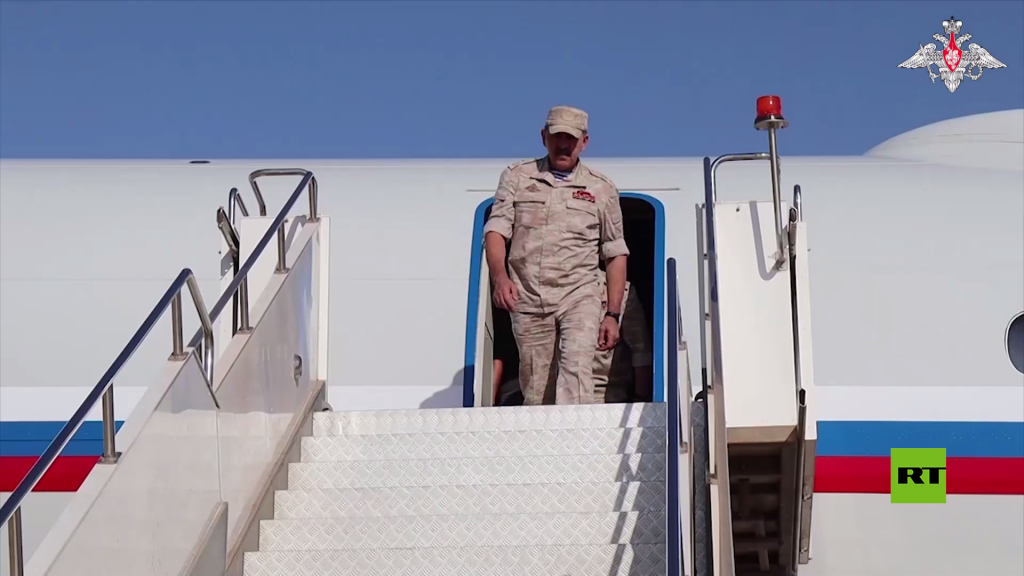 وفد عسكري روسي يصل الى ليبيا