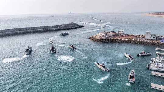 إيران تعلن احتجاز سفينتي وقود أجنبيتين في الخليج