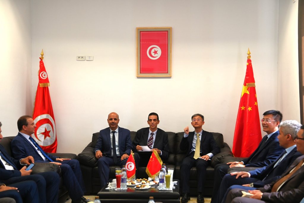 الصين تونس