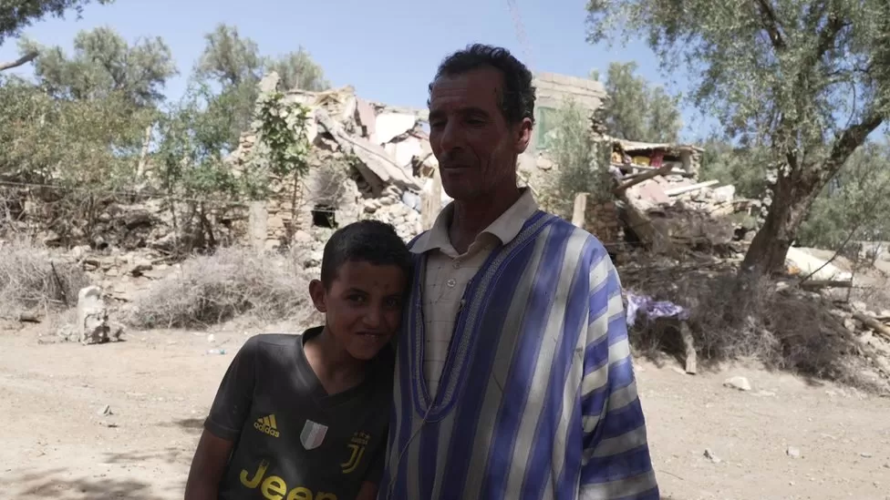 زلزال المغرب/ أب يروي بحسرة: “كان علي الاختيار بين والديّ وابني”