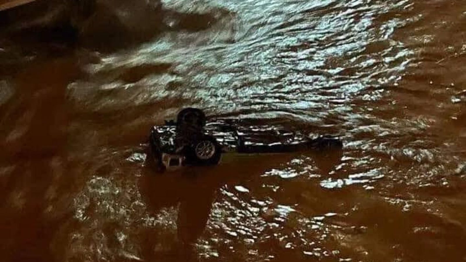 ليبيا / “سوسة” تحت الماء ونداء لتوفير مروحيات للاجلاء
