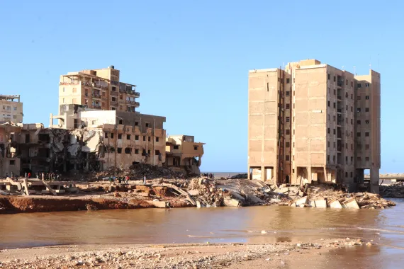 ليبيا/ ارتفاع حصيلة ضحايا السيول في درنة