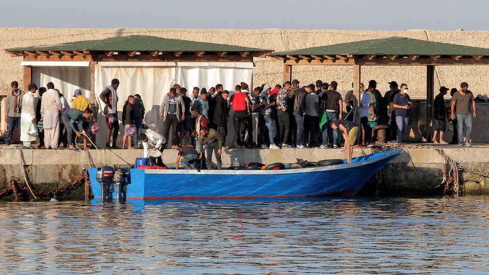 بعد هدنة فرضها الطقس..عودة تدفق “الحراقة” على لمبادوزا